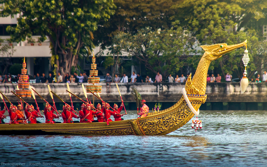 Royal Barge Procession Postponed to Dec