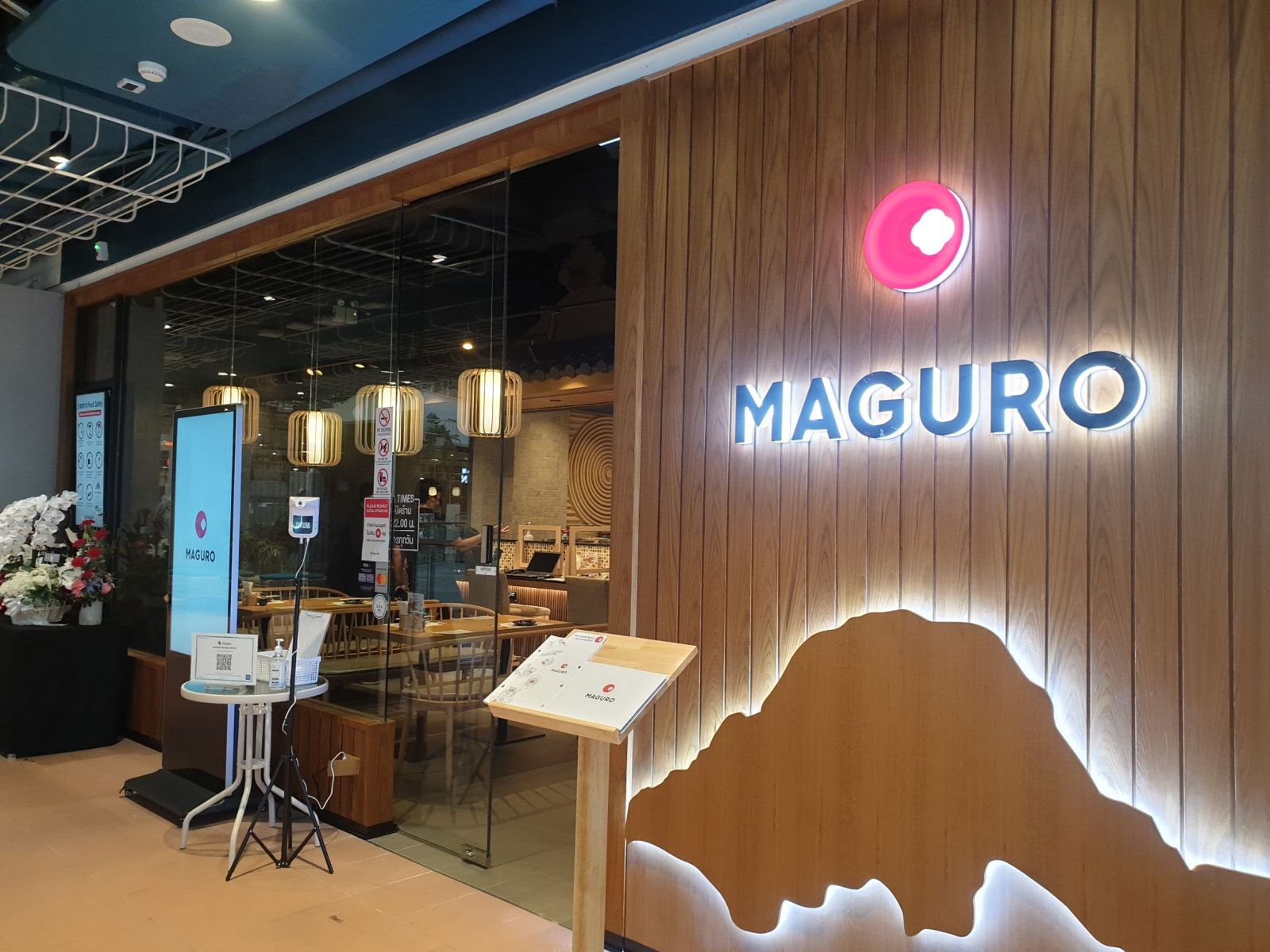 MAGURO Restaurant: Creatively Coping with Covid Restrictions 