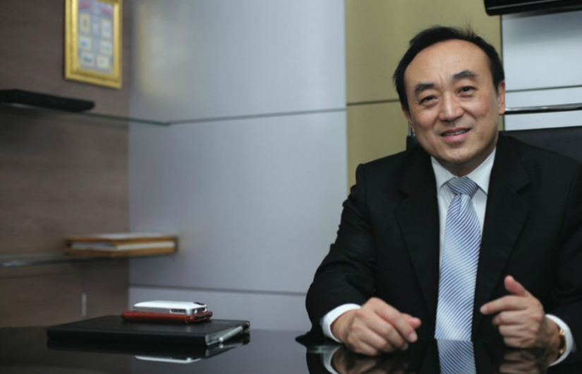 AN INDUSTRY INSIDER'S TIPS FORINVESTING IN GOLD