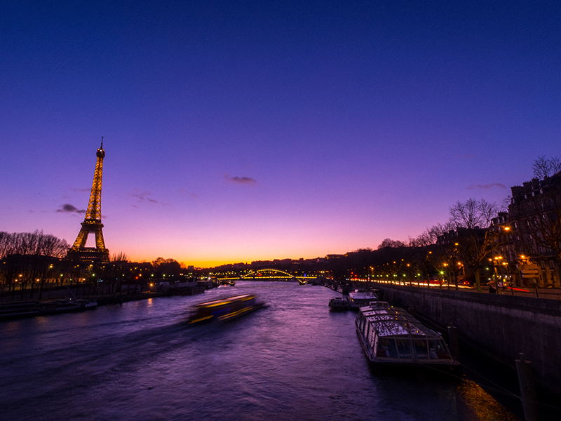 Vibrant paris