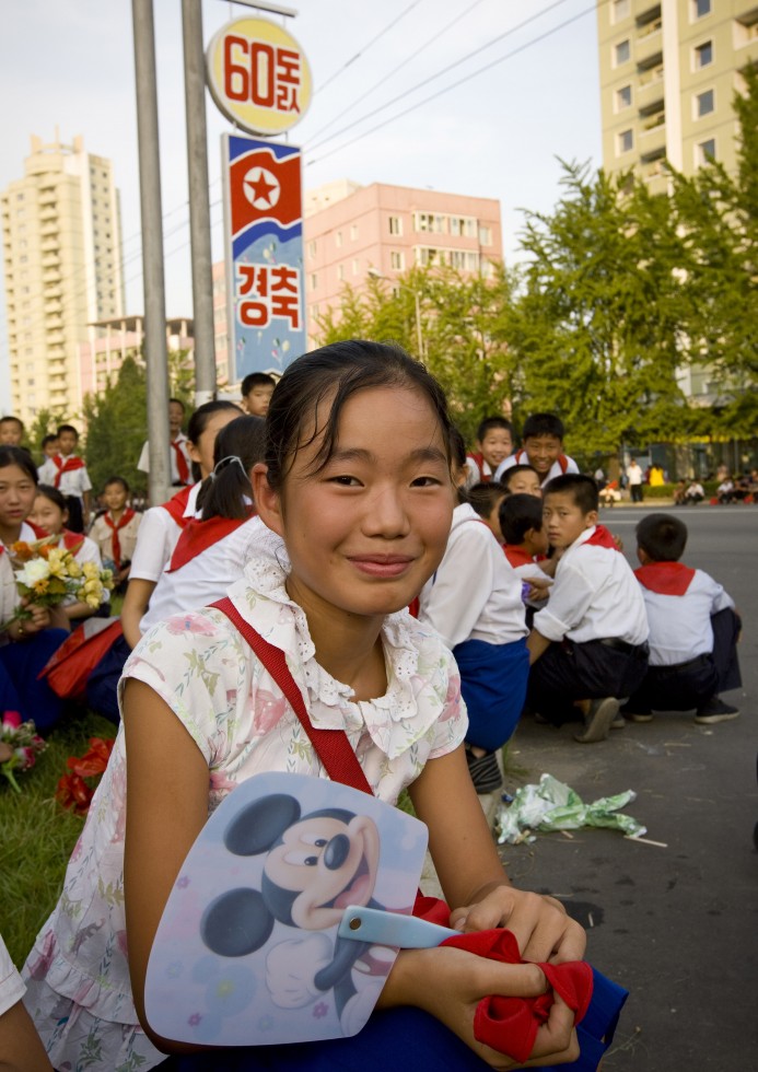 “Do you know the name of this character on the fan?” “No, Mr Eric. It’s just a mouse. It’s Chinese!”