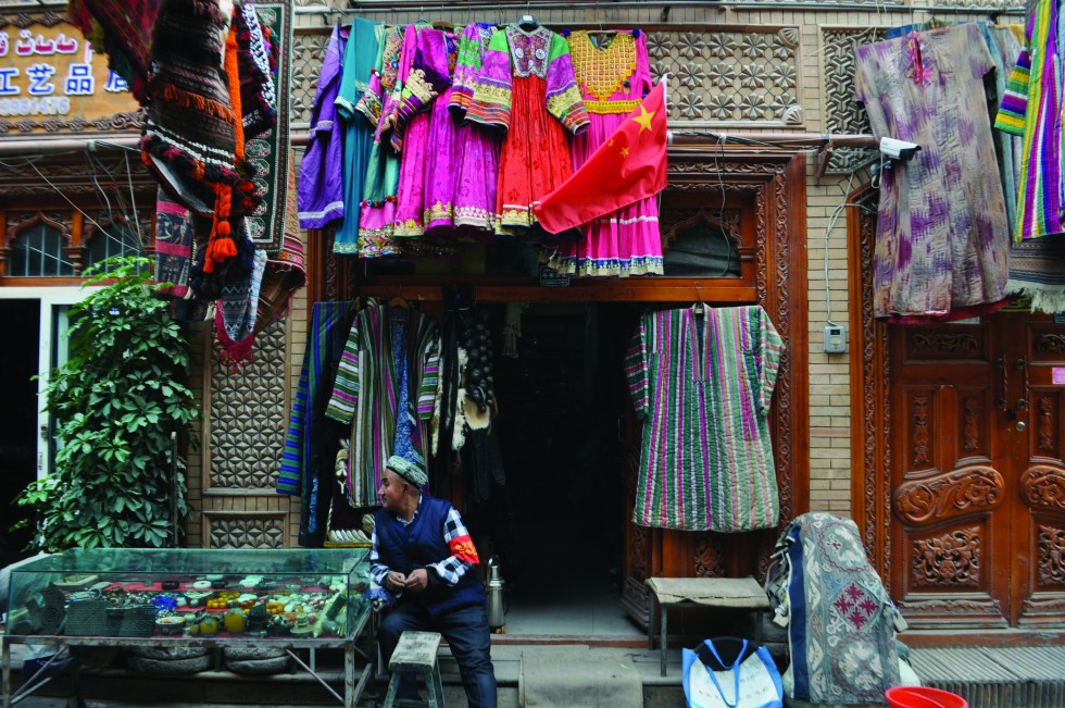 Generations of Uyghur traders have made livings by selling their goods in Kashgar, historically the greatest market city along the Silk Road. While tourism has become a more dominant source of income, traders can still be found throughout the old town.