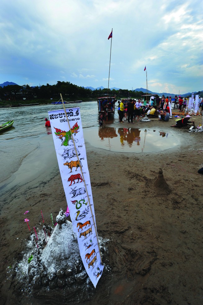 Similar to a few countries in Southeast Asia along the Mekhong River, Songkran festival marks the new year, a new beginning and a big cleanse – physically and spiritually – to rid one’s body and mind of impurities and worries. Every year, from April 14-16, Laotians celebrate a journey into the new.