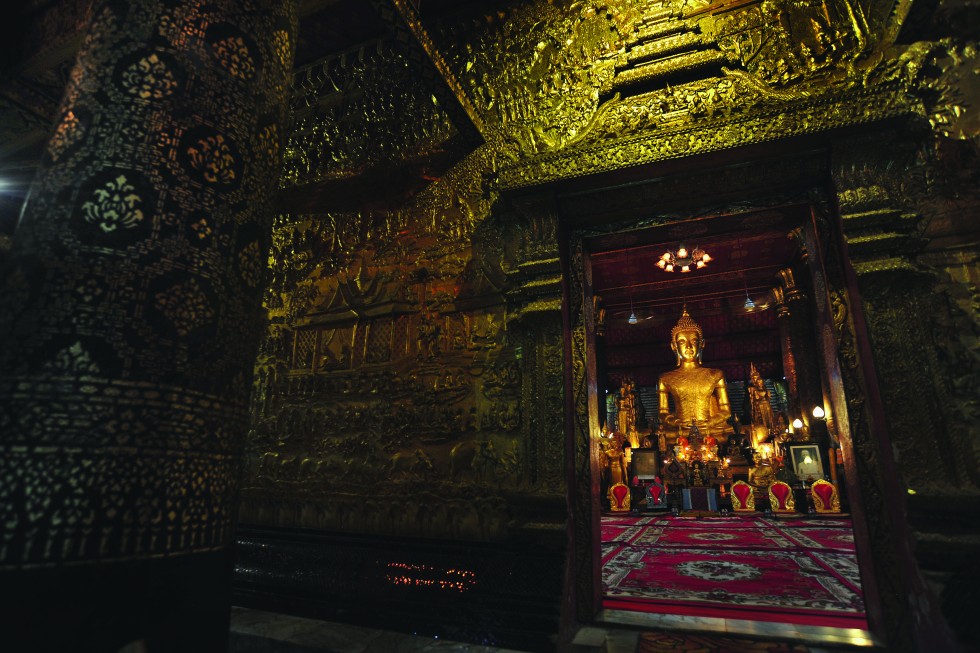 The last day of Songkran festival is when the townspeople have a rare chance to bathe Laung Prabang’s most sacred and respect Buddha image, Phra Bang. Usually in the museum in the Royal Palace, Phra Bang is moved to Wat Suwannaphumaham for three days and three nights.