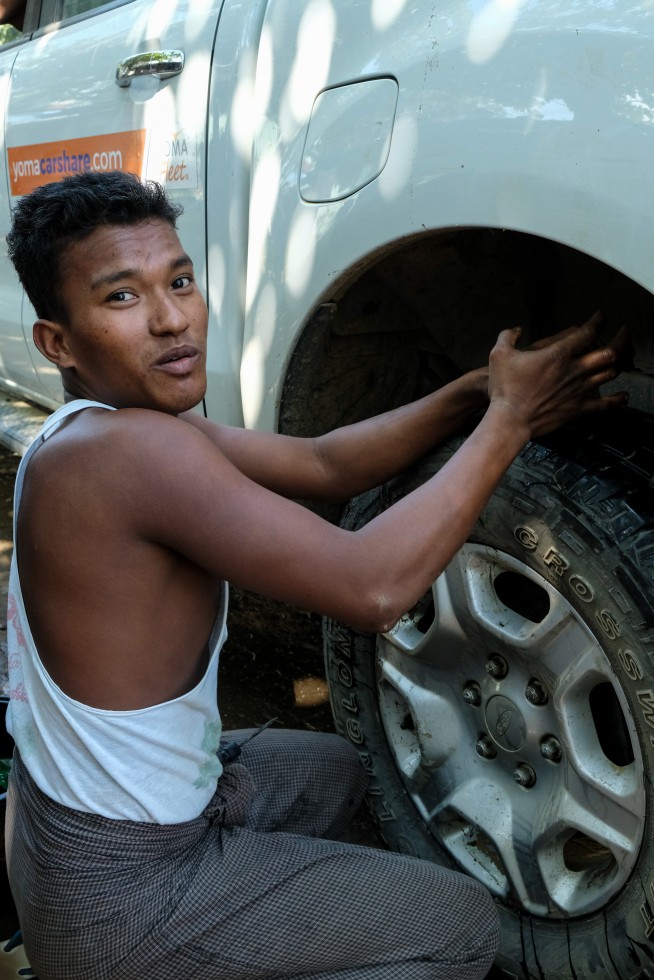 Sittwe repairman.