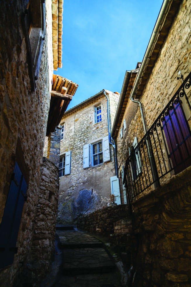Stone houses in the town of Rochegude.
