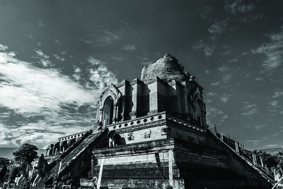 Wat Chedi Luang, founded in 1401. The central chedi was damaged by an earthquake in the 16th century.