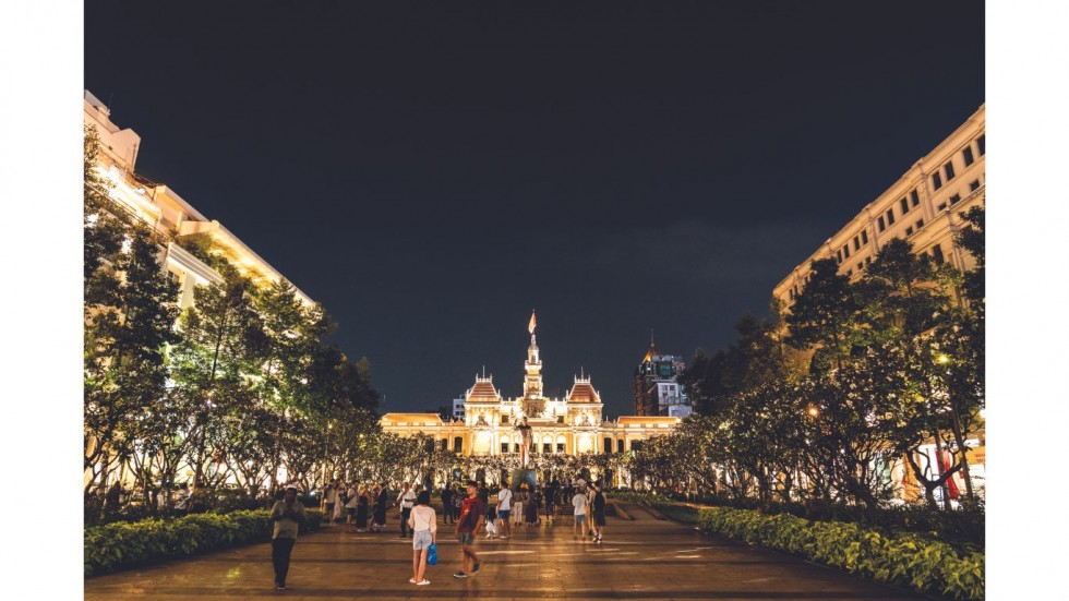 Ho Chi Minh statue in front of the former city hall.