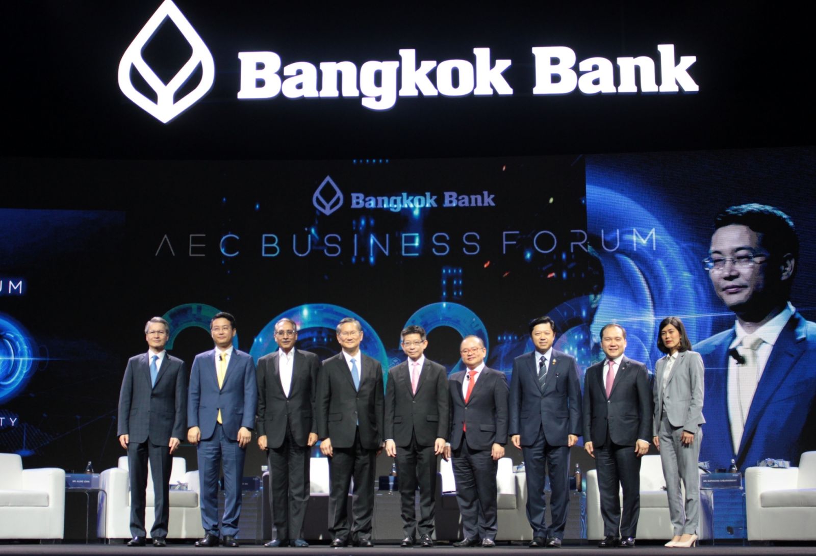 Bangkok Bank Hosts AEC Business Forum 2019