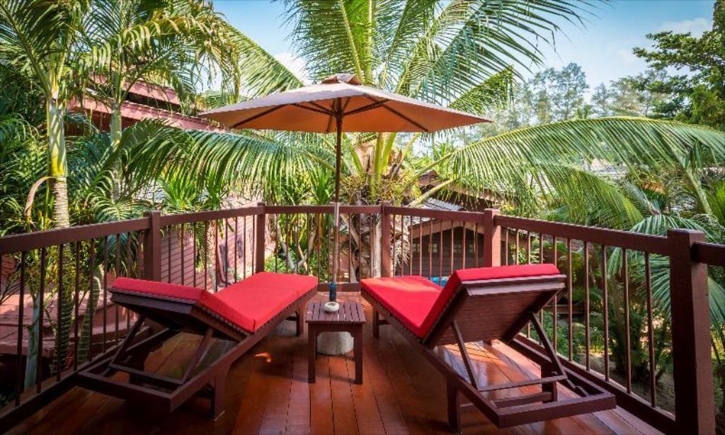Island Playground for Couples and Families Alike