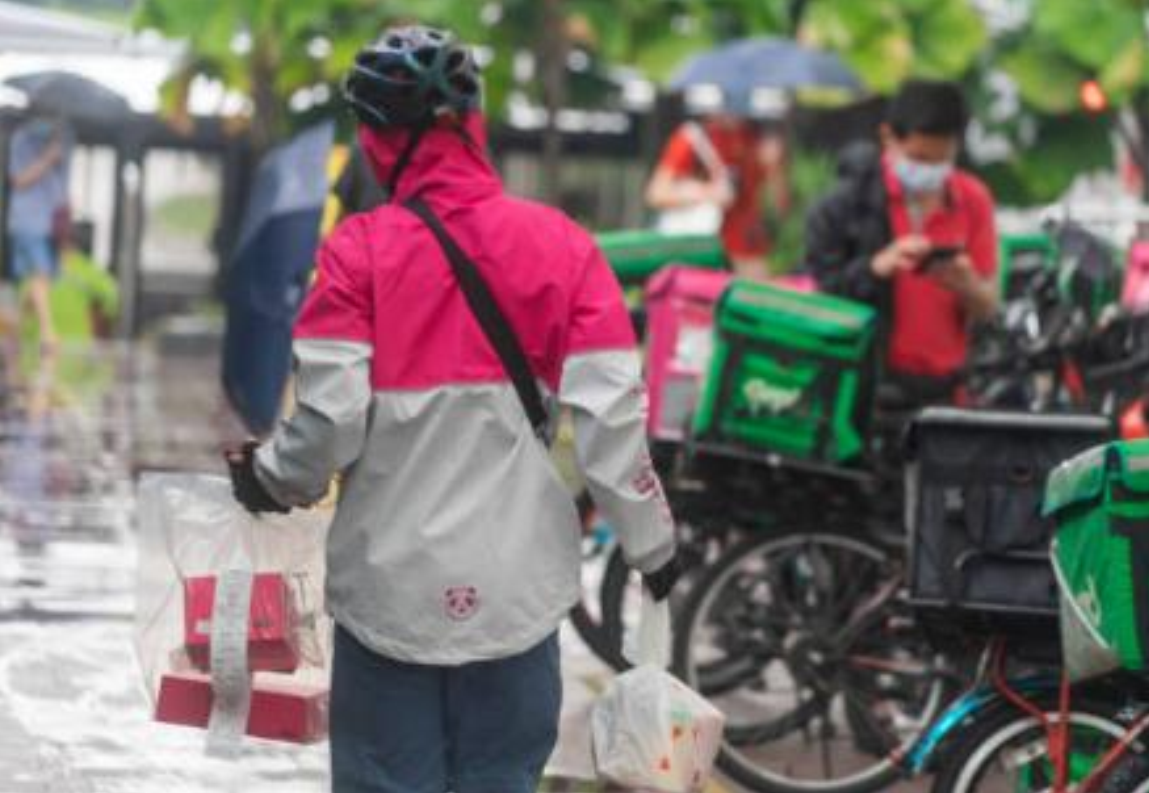 Did you realize that every day countless Thais unknowingly consume plastic?