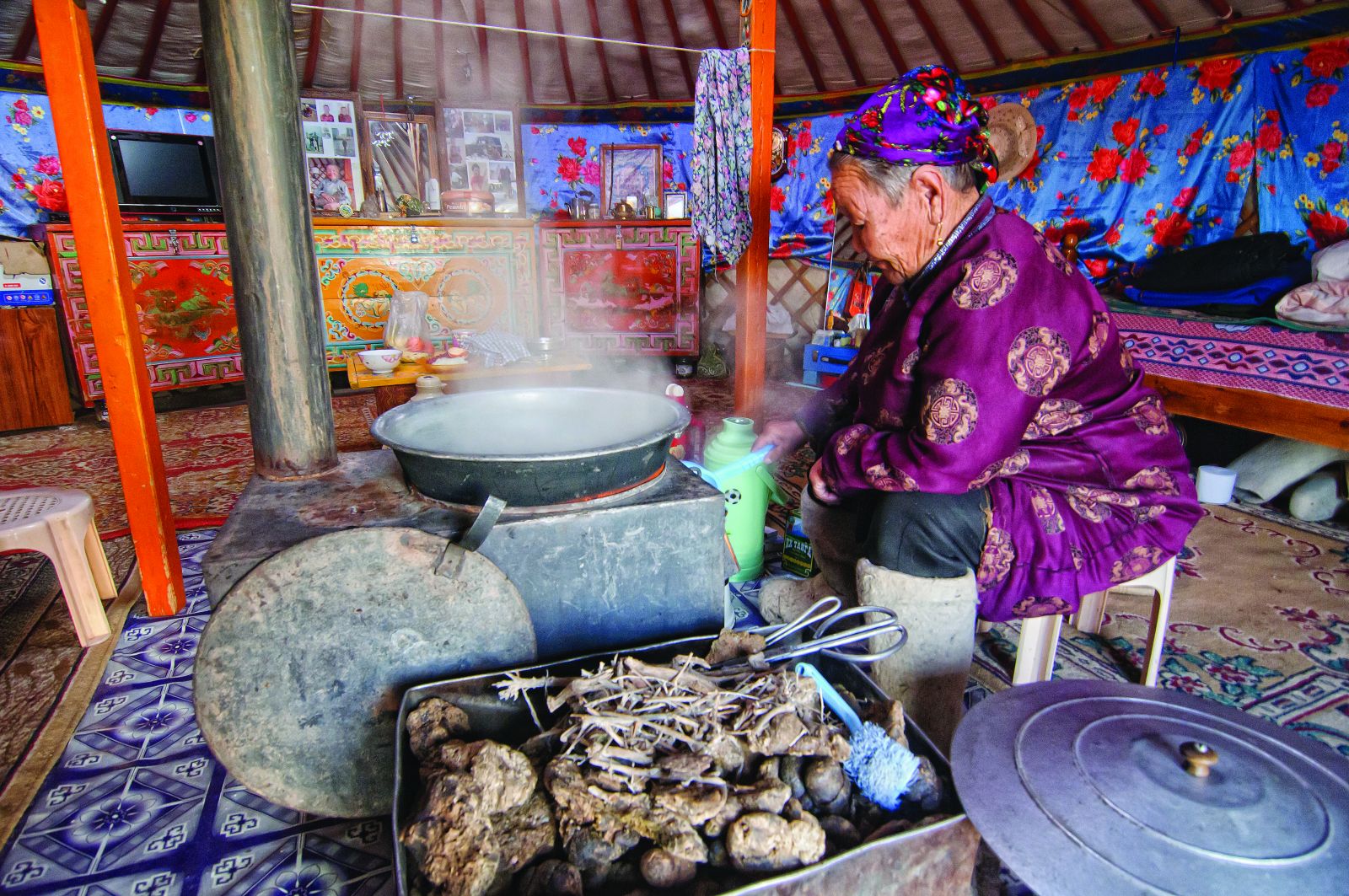 MONGOLIA’S GOBI DESERT