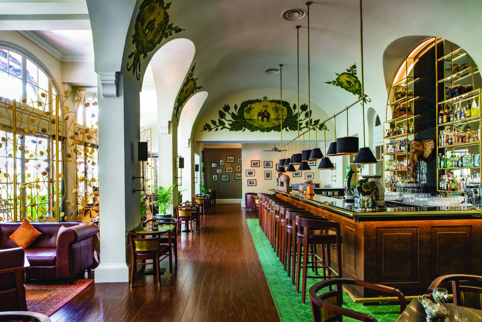 An Indochine Oasis in the Heart of Phnom Penh Elephant Bar, Raffles Hotel Le Royal