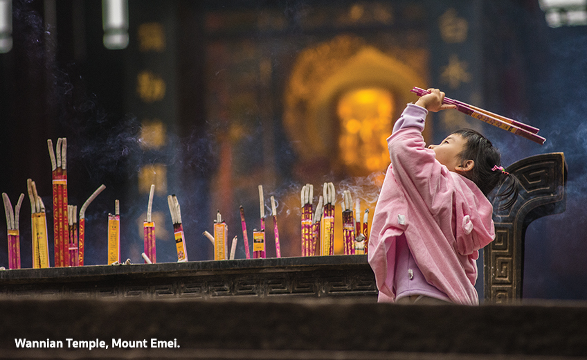 Wannian Temple, Mount Emei.